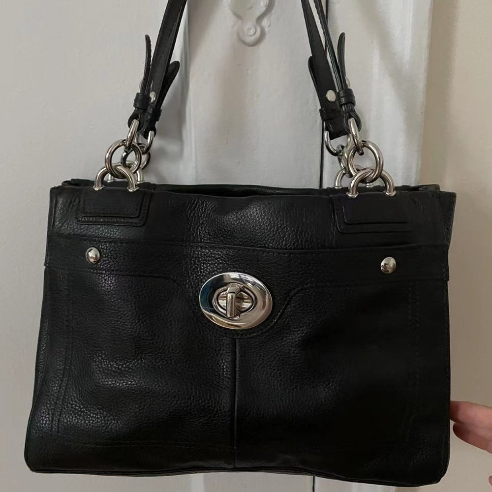 Coach F16531 Black Pebbled Leather Shoulder Satchel Hand Bag Purse authentic